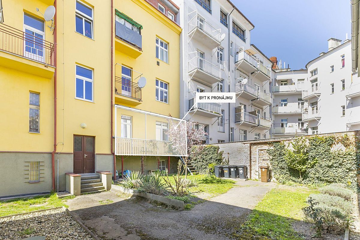 Pronájem bytu 3+kk 95 m²